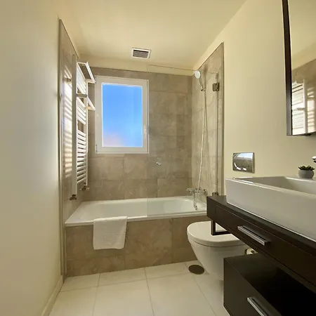 Penthouse With Castle View